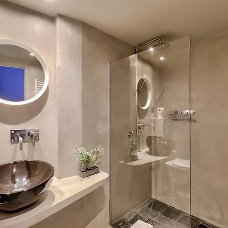 Avec Climatisation Au Coeur Du Marais Apartment
